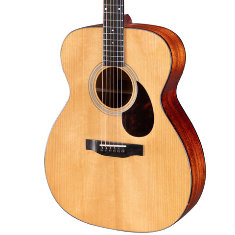 Eastman Acoustic Guitars - E10 OM TC - Front Close