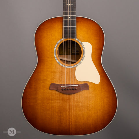 Taylor Acoustic Guitars - Gold Label 517e SB - Cream Pickguard - Front Close