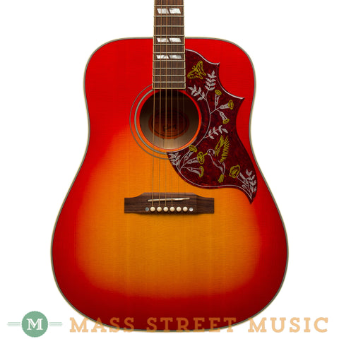 Gibson - 2014 Hummingbird Quilt Maple Cherry Burst Used - Front Close