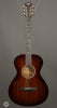 Taylor Acoustic Guitars - 522e 12-Fret V-Class - Front