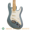 Fender Electric Guitars - 2017 American Professional Stratocaster - Sonic Grey - Angle 0113010748