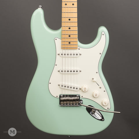 Suhr Guitars - Classic S - Surf Green - Maple Fingerboard - SSCII Equipped - Front Close