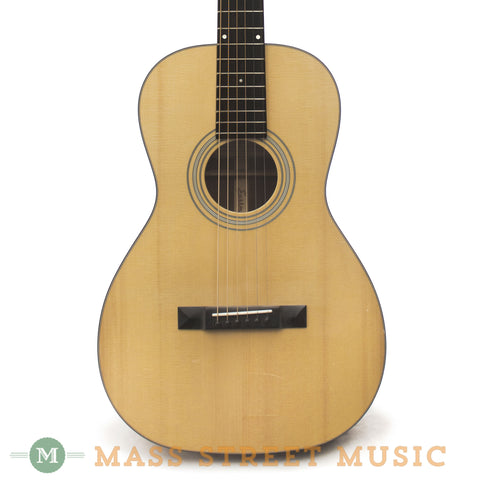 Eastman E10P Acoustic Guitar Used - front close