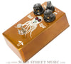 Heavy Electronics Red Eyes Overdrive pedal - angle