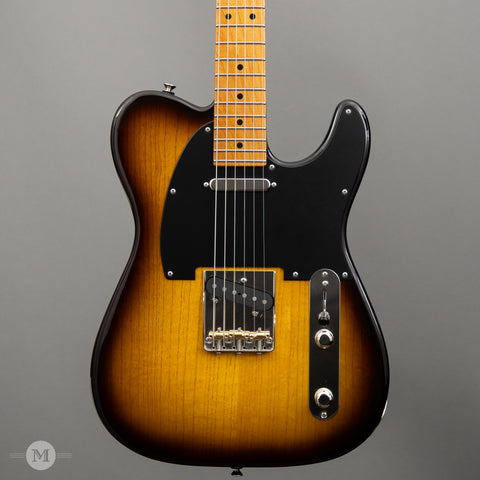 Tom Anderson Guitars - 2025 T Icon - Tobacco Burst - Used - Front Close