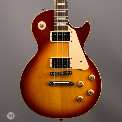 Gibson Electric Guitars - 2008 Les Paul Classic - Used - Front Close