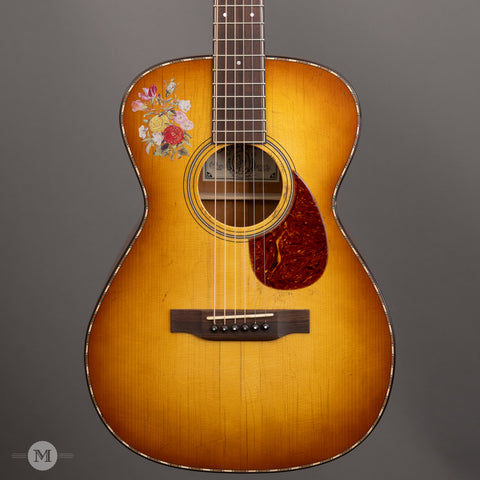Bruce Guitars - 0-18SBA - Aged Sunburst - Adirondack