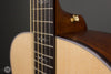 Taylor Acoustic Guitars - 316e Baritone-8 LTD