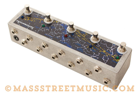 Saturnworks 5 Loop Looper Pedal - angle