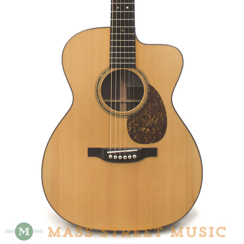 Bourgeois 2001 Sean Watkins OM Cutaway Acoustic Guitar - front close