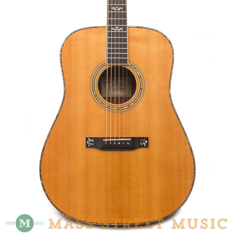 Larrivee Acoustic Guitars - 2000 D-10 Custom - Front Close