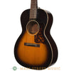 Vintage Gibson L00 acoustic guitar - 1936 - angle