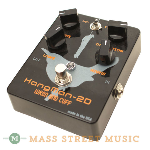 Wren and Cuff HangMan-2D Distortion Pedal - angle