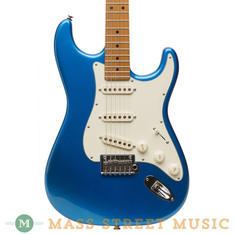 Tom Anderson Electric Guitars - Icon Classic - Lake Placid Blue - Front Close