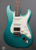 Tom Anderson Electric Guitars - Icon Classic - Mystic Teal - Angle