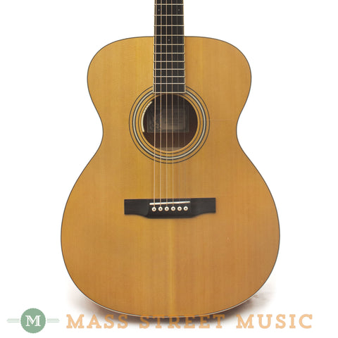 Larrivee OM-03 Acoustic Guitar - front close