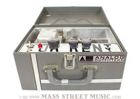 Analog Outfitters - "For Rent" Sarge Amp - Gray