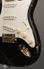 Tom Anderson Guitars - Icon Classic -  Black over Olympic White - In-Distress Lv3 - ControlsTom Anderson Guitars - Icon Classic -  Black over Olympic White - In-Distress Lv3 - Controls
