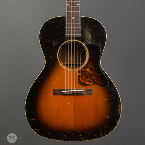 Gibson Acoustic Guitars - Late-1930s L-00 Sunburst - Front Close