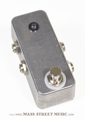 Loop-Master Pedals - 1-Loop Micro Switcher w/ LED